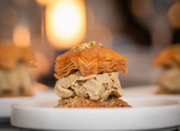 BAKLAVA CON HELADO_2 BAKLAVA CON HELADO_2